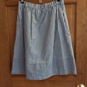 Comfy striped skirt with pockets